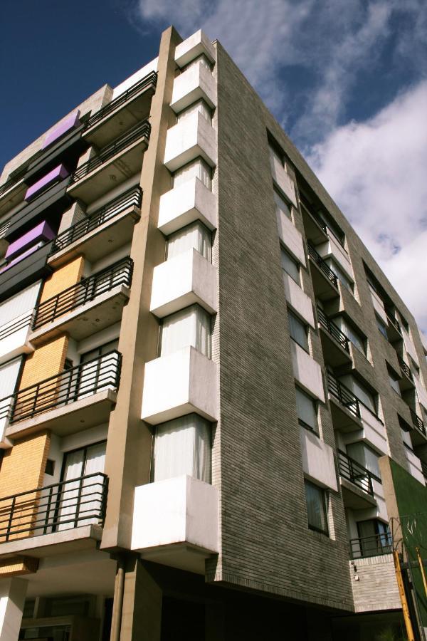 Hotel Viaggio Nueve Tres Bogota Bagian luar foto