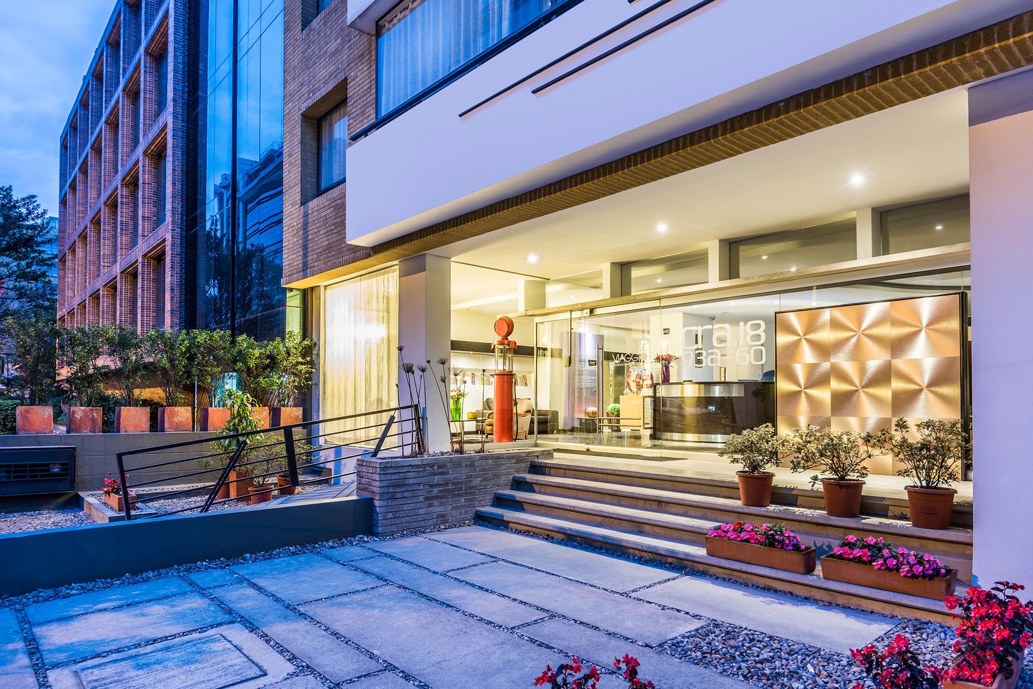 Hotel Viaggio Nueve Tres Bogota Bagian luar foto